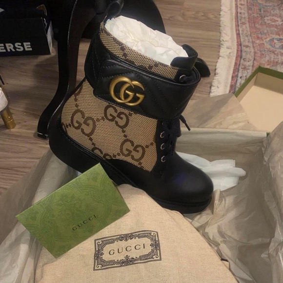 Gucci boots - Picture 2 of 3